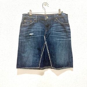 VINTAGE Banana Republic Dark‎ Blue Denim Pencil Skirt 26